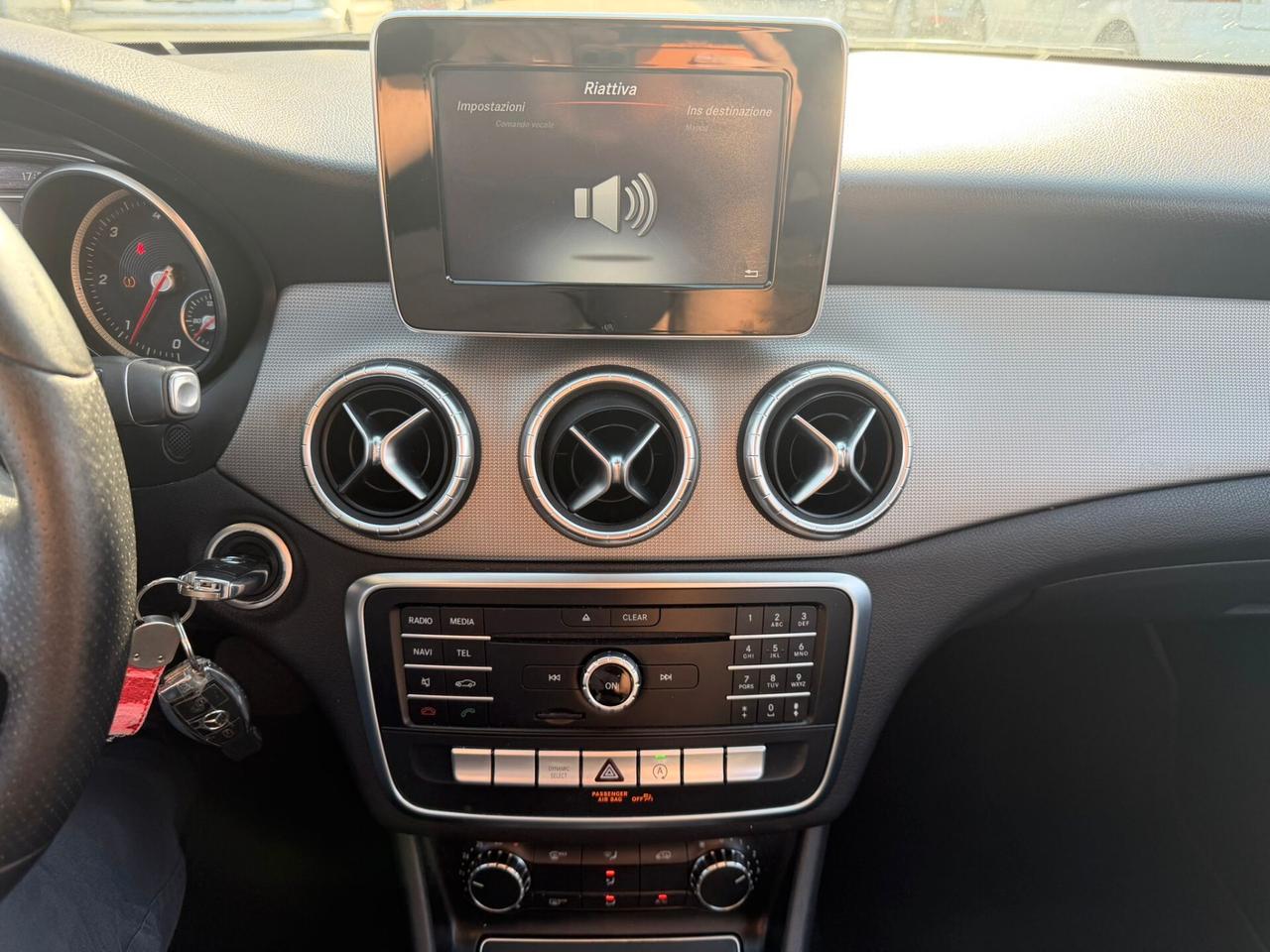 Mercedes-benz CLA 200 d Automatic Executive