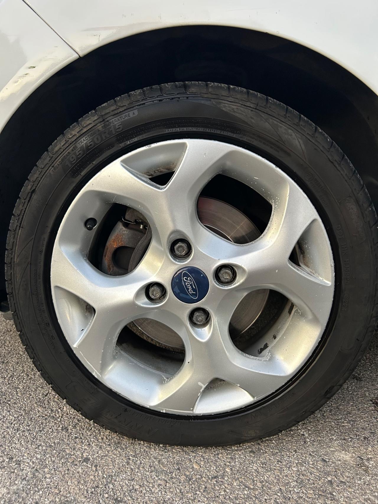 Ford Fiesta 1.2 82CV 3 porte Titanium - 11/2011