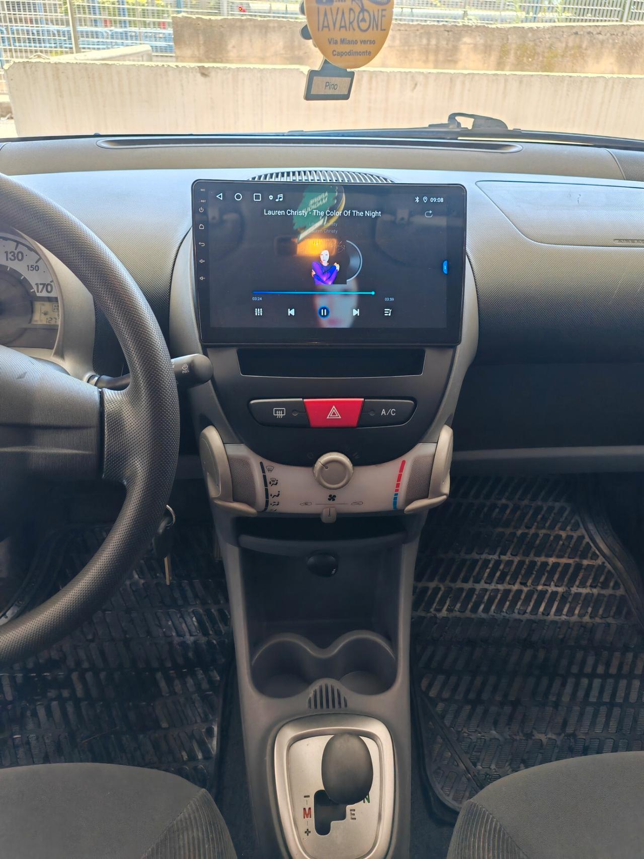 Citroen C1 AUTOMATICA CON TABLET CARPLAY
