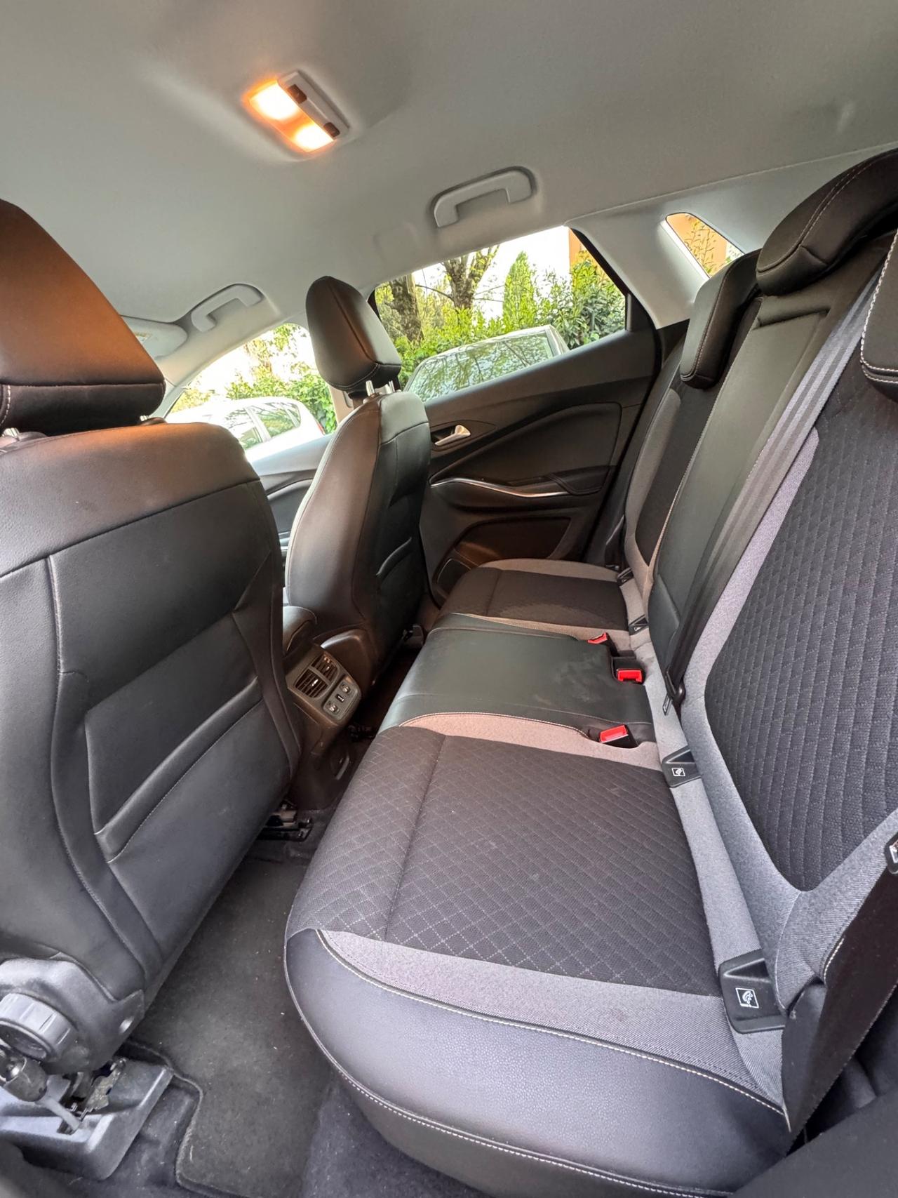 Opel Grandland X 1.6 diesel Ecotec Start&Stop aut. Ultimate