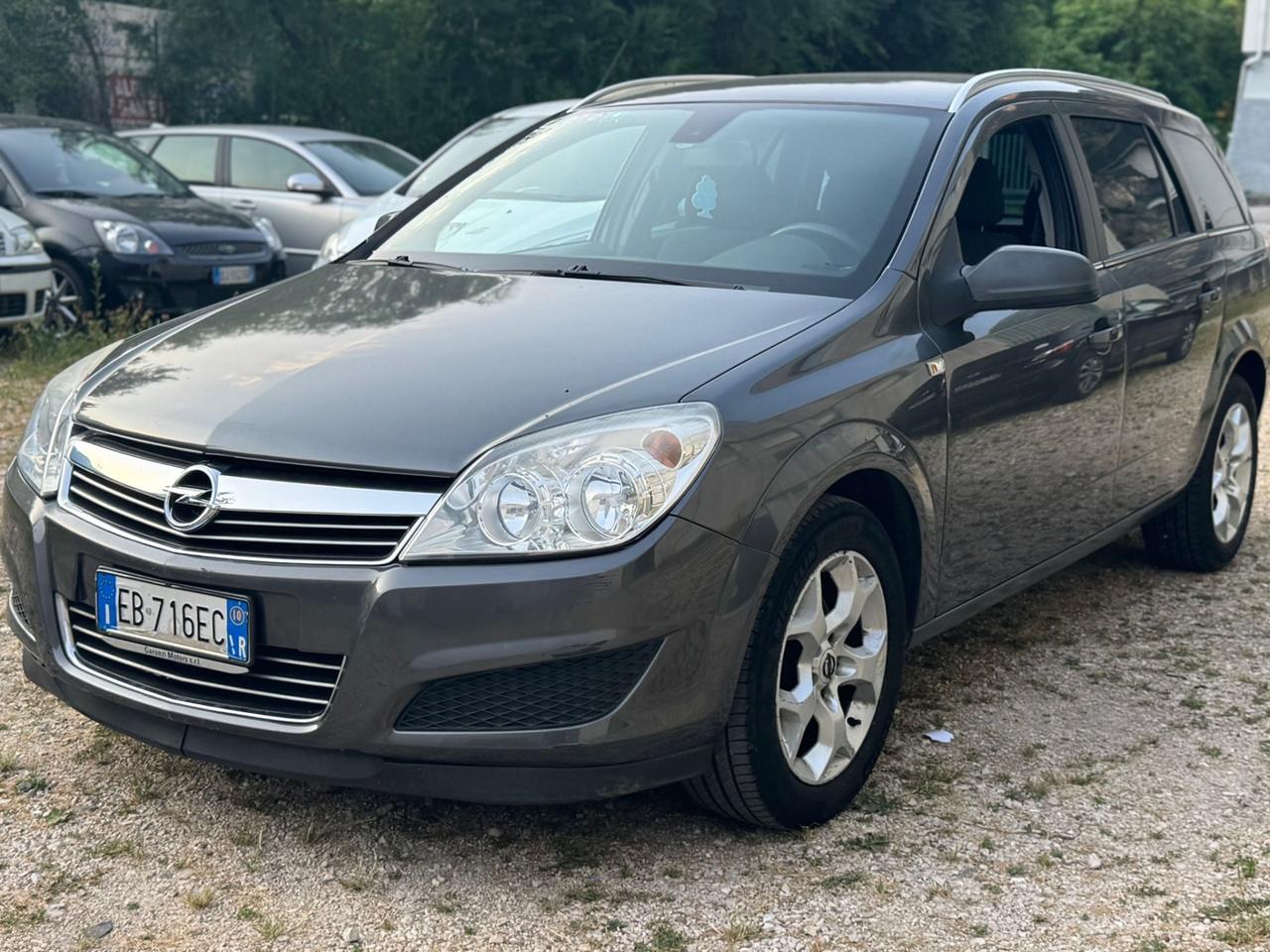 Opel Astra 1.6 16V GPL-TECH Station Wagon Edition