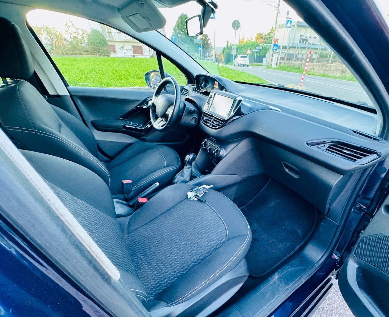 Peugeot 208 PureTech 82 Stop&Start 5 porte Allure