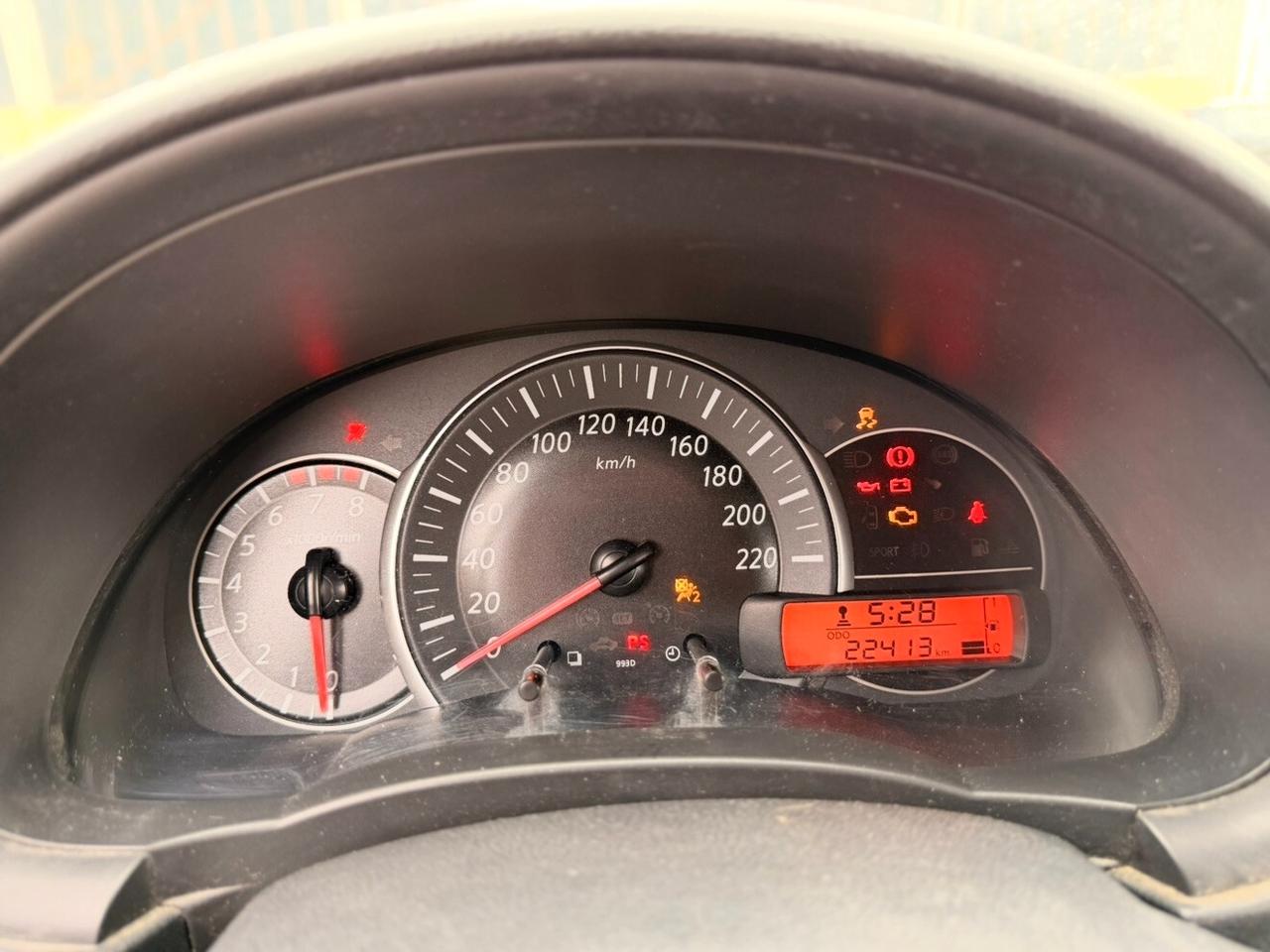 Nissan Micra 1.2 12V 5 porte Tekna