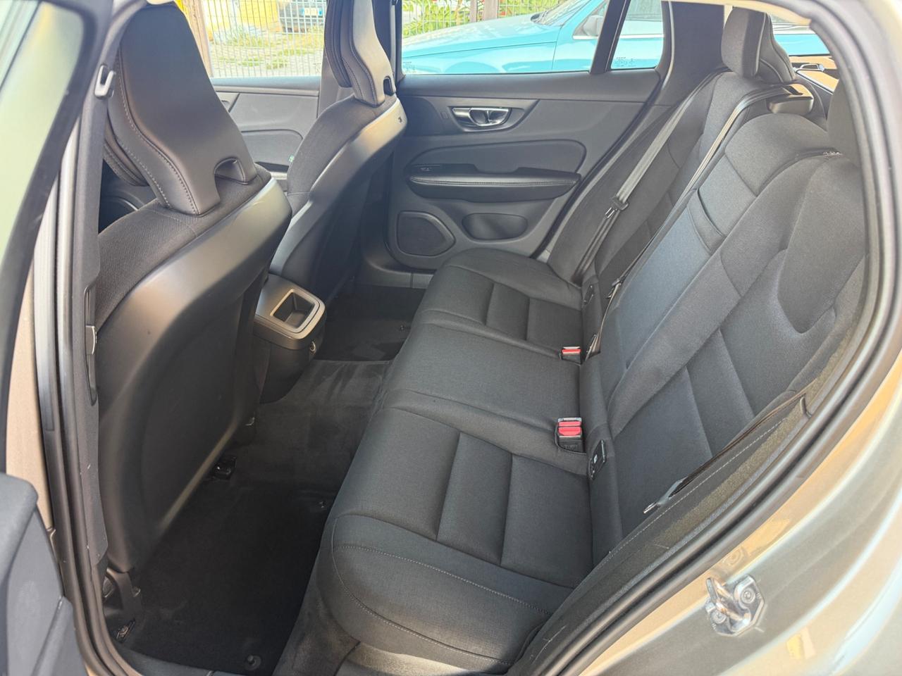Volvo V60 D3 Business Navigatore 150cv - 2019