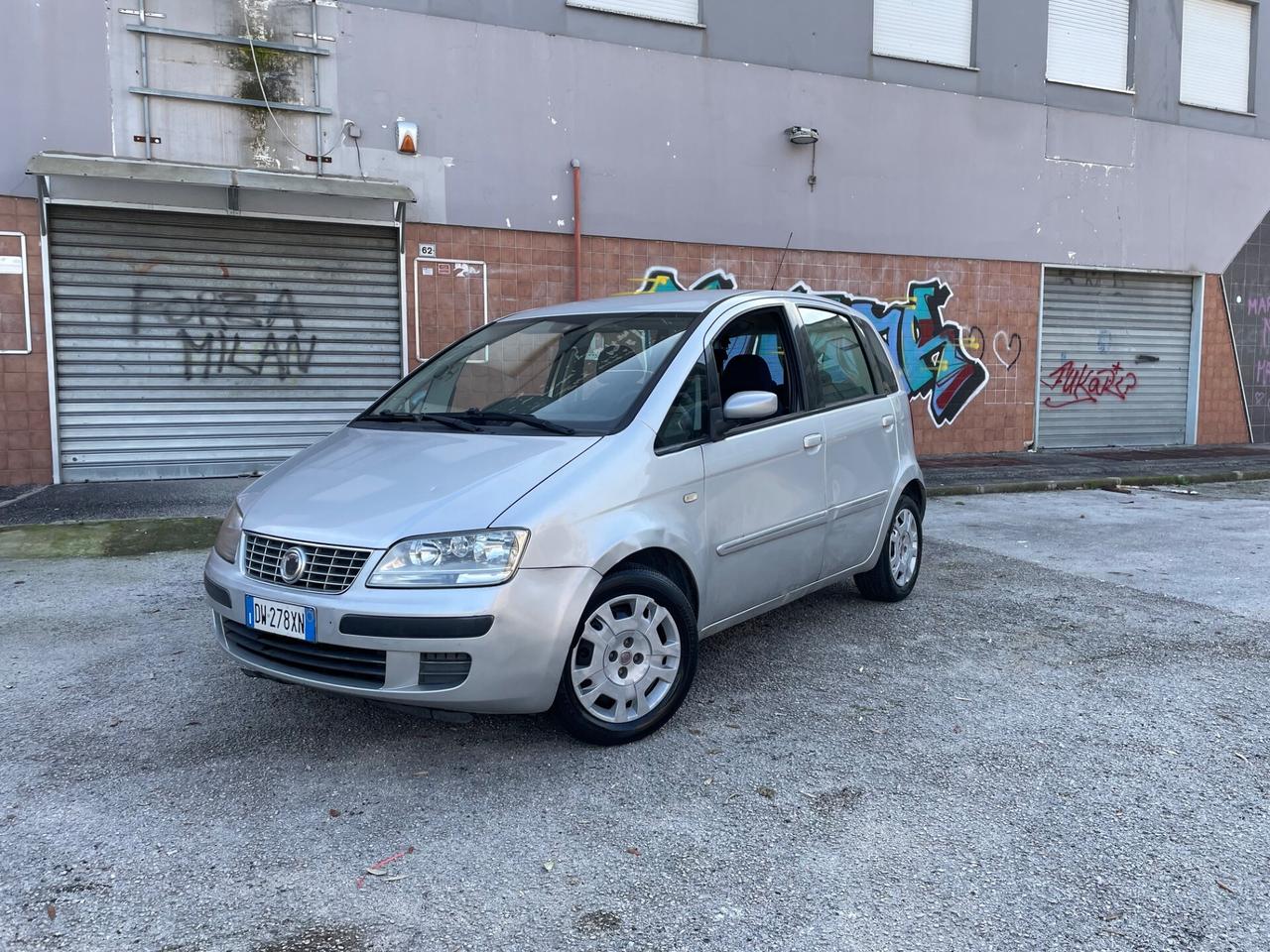 Fiat Idea Restyling 1.2 B Full Optional Ottima 2010