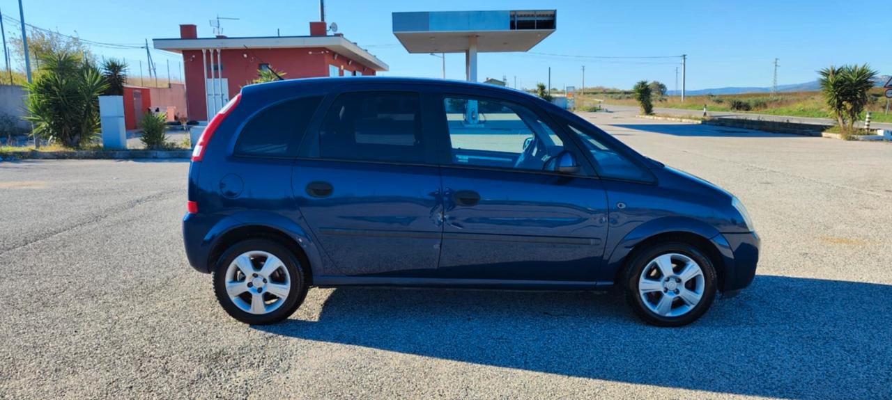 Opel Meriva 1.4 16V Cosmo