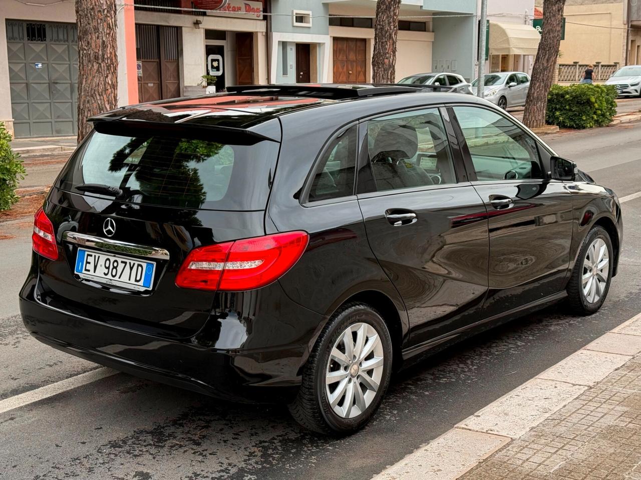 MercedesBenz B 180 CDI *TETTO *PELLE TOTALE - 2014