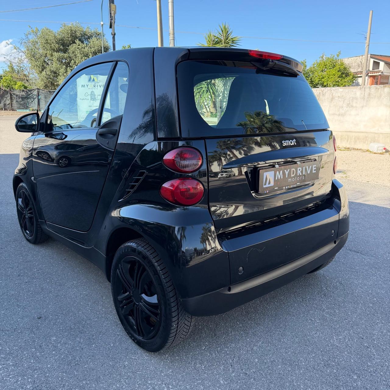 Smart ForTwo 1000 45 kW coupé pure