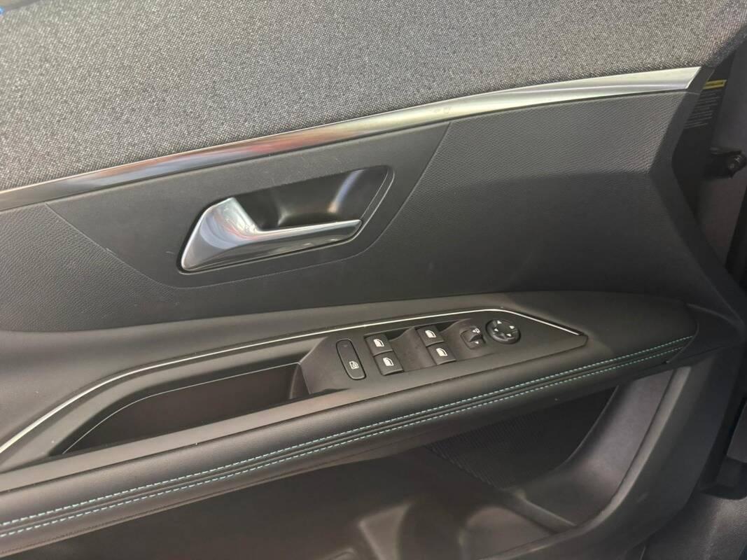 Peugeot 3008 II 1.5 bluehdi Allure Pack s&s 130cv eat8