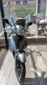 Kymco People 200i