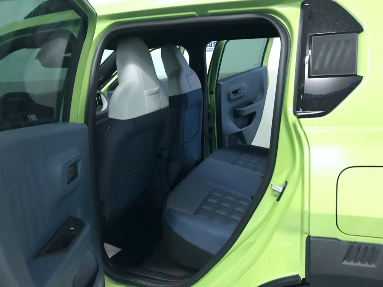 Fiat Grande Panda 1.2 Hybrid 110 CV S&S La Prima