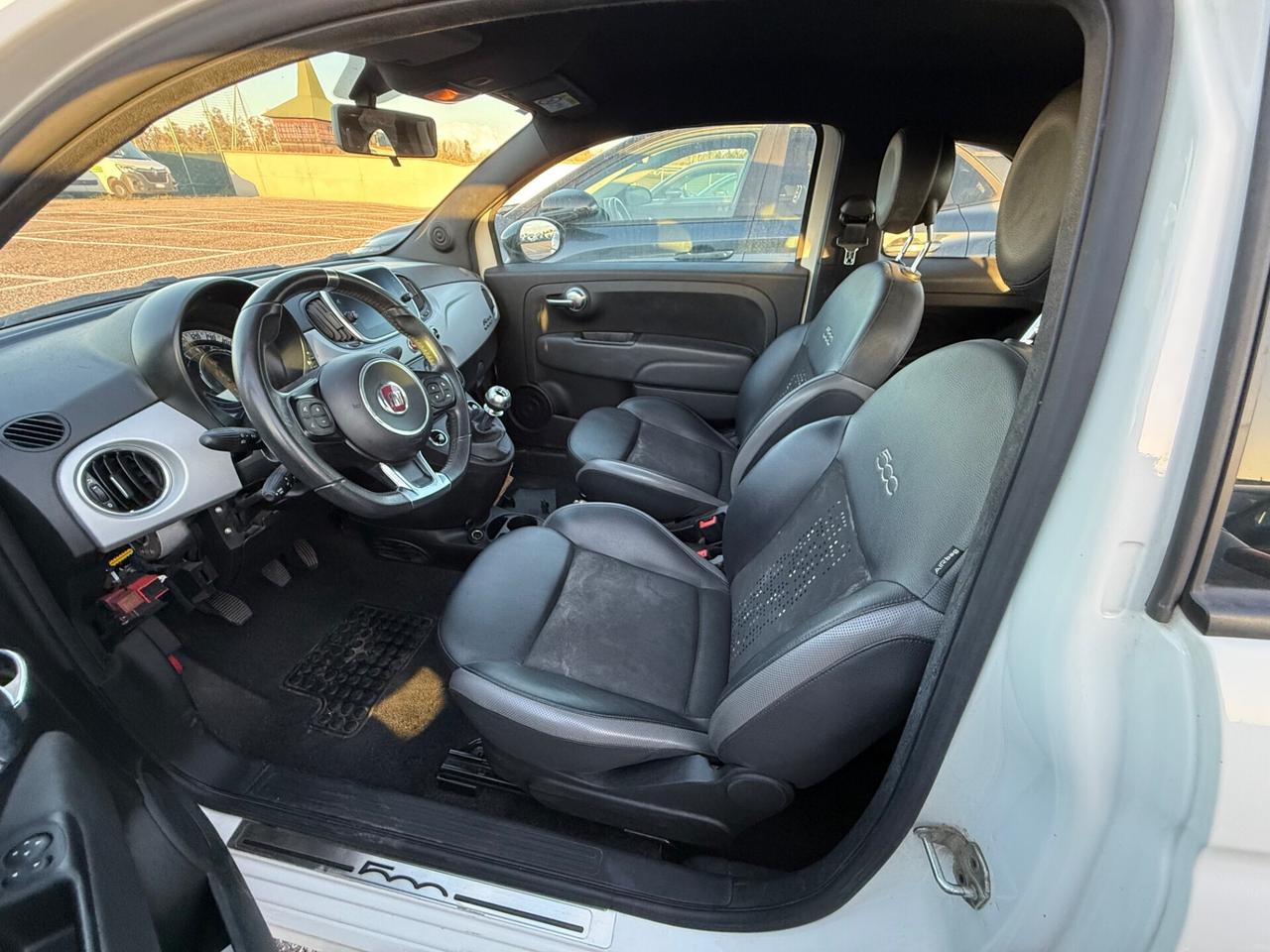 Fiat 500 1.0 Hybrid Sport Connect Navi PDC Pelle