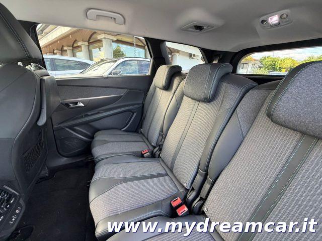 PEUGEOT 5008 BlueHDi 130 S&S EAT8 Allure