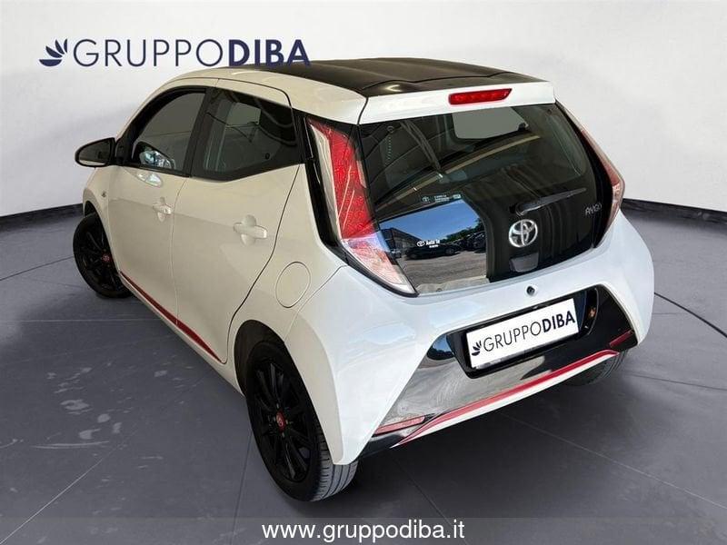 Toyota Aygo II 2014 5p 1.0 x-wave m-mt