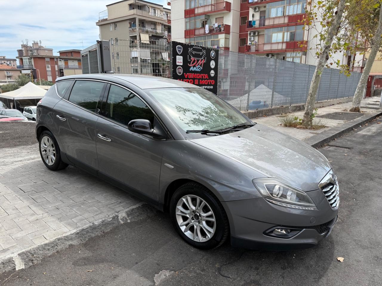 Lancia Delta 1.6 MJT DPF 105 CV Gold