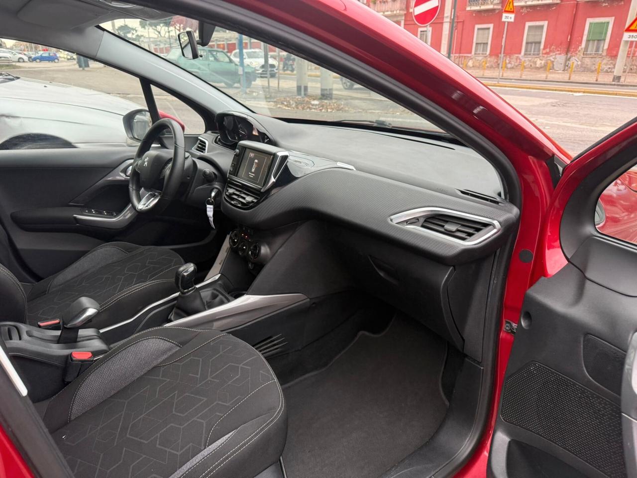 Peugeot 2008 BlueHDi 100 GT Line