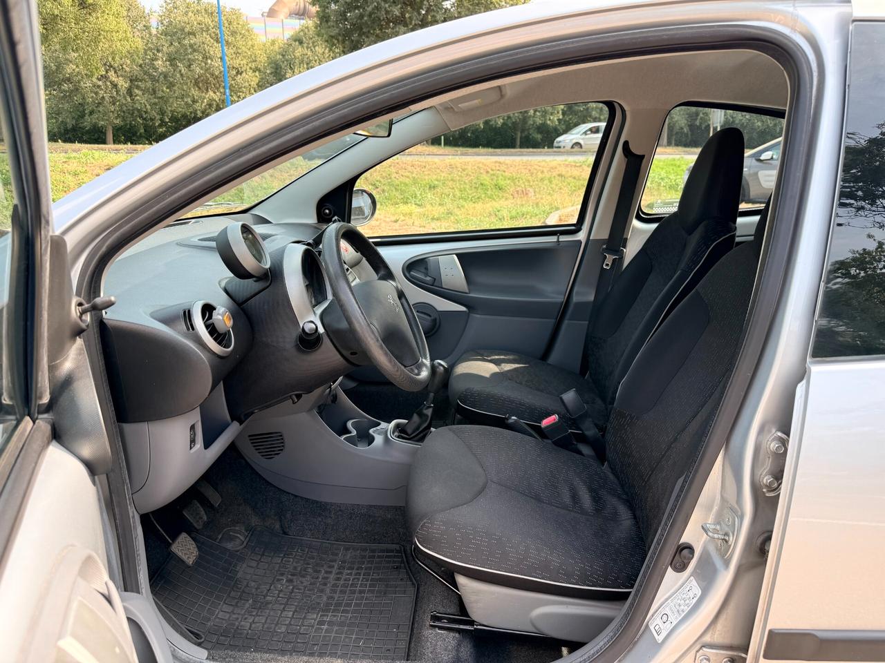 Peugeot 107 1.0 68CV 5p. Active Neopatentato