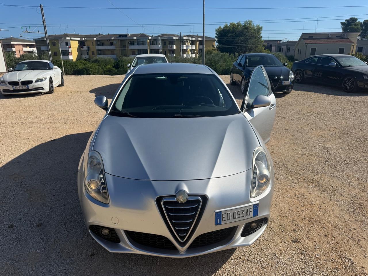 Alfa Giulietta 1.4 Turbo METANO 3.999€