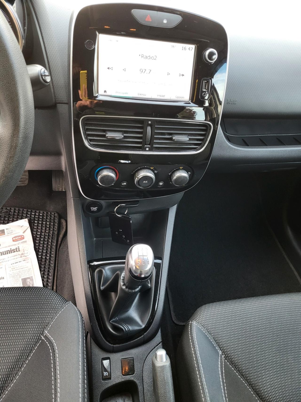 RENAULT CLIO SW SPORTER 1,5 dCi-NAVI-FOTO 2 REVISIONI