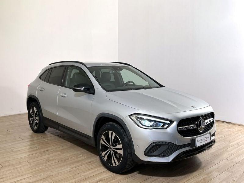 Mercedes-Benz GLA GLA 200 d Business Extra auto