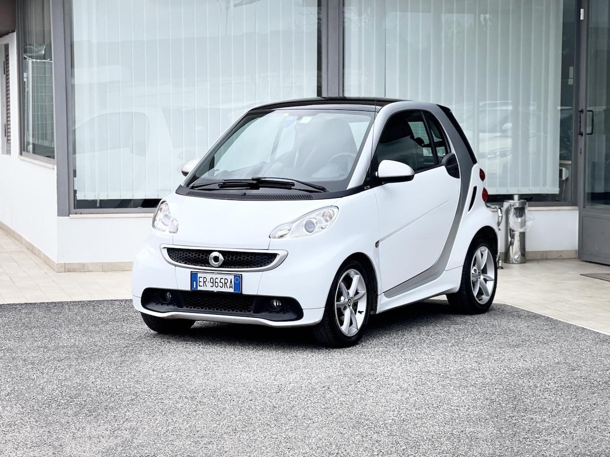 Smart ForTwo 1.0 Benzina 71CV E5 Automatica Neo. - 2013
