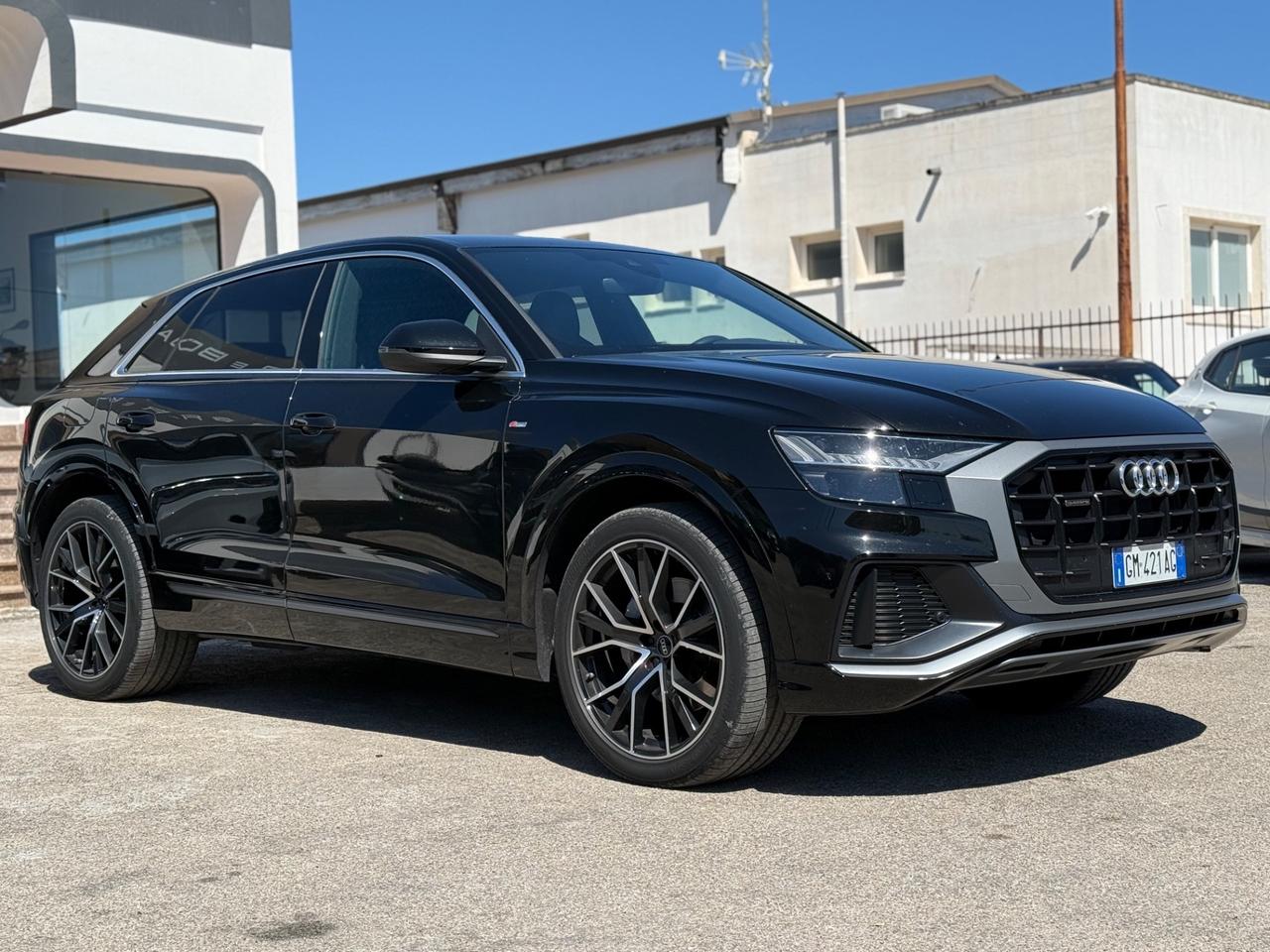 Audi Q8 50 TDI 286 CV quattro tiptronic Sport