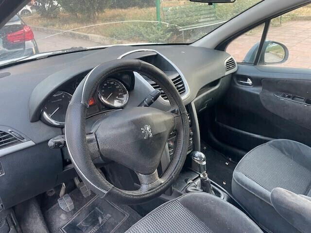 Peugeot 207 1.6 HDi Anche permuta o scambi0