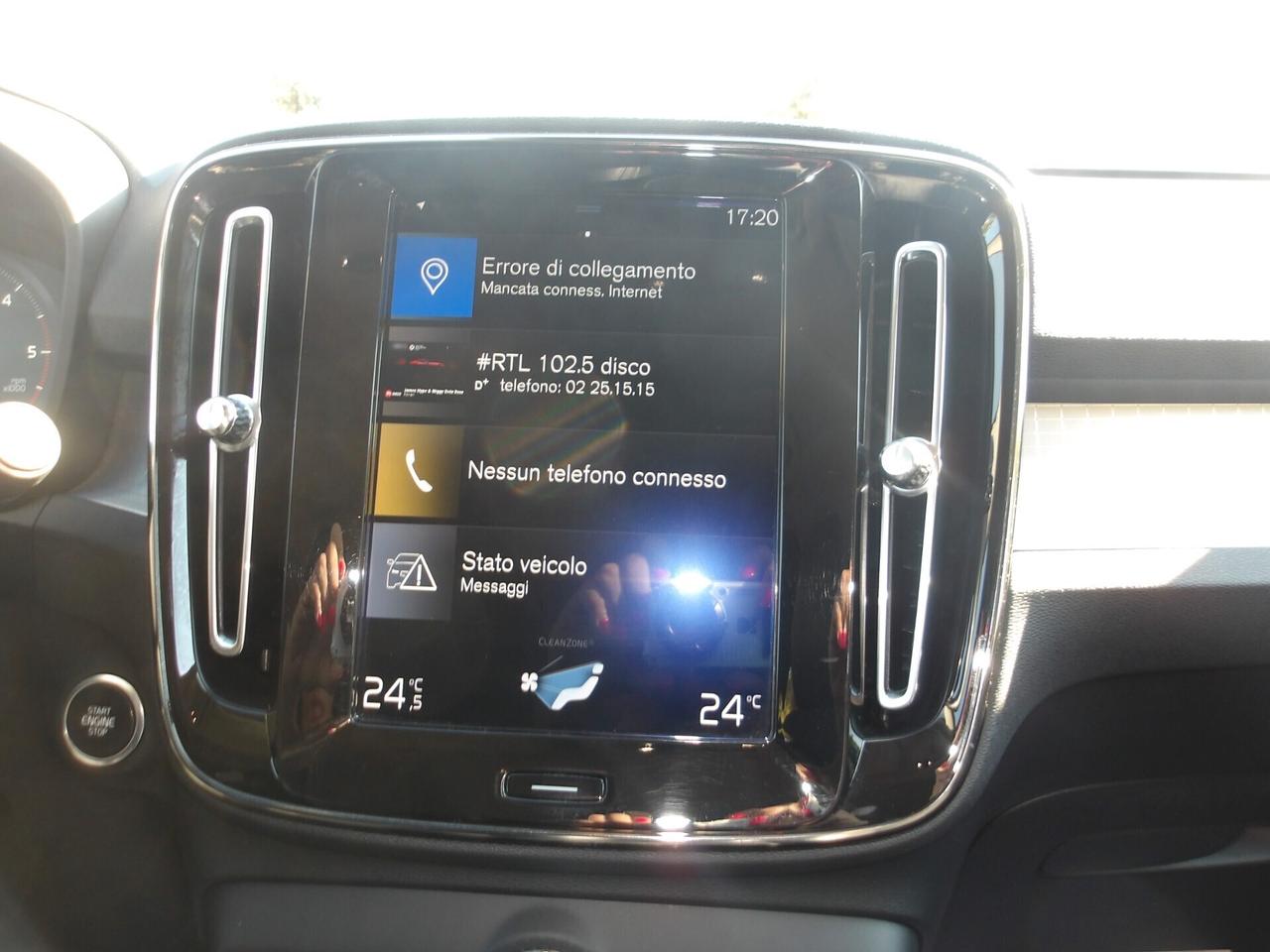 VOLVO XC40 4WD-AUTO-RETROC-2019