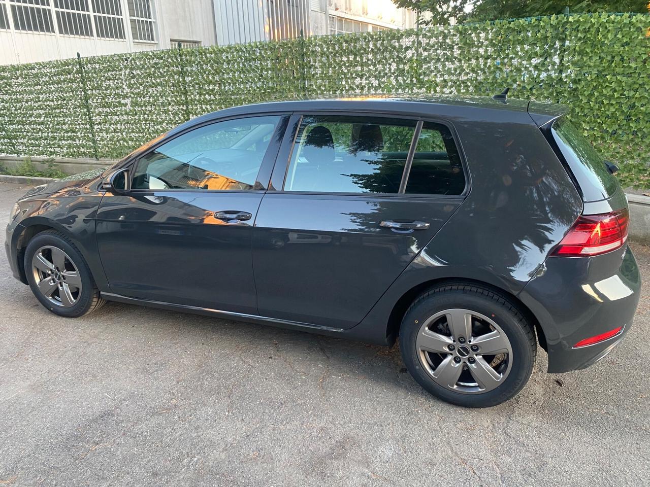 Volkswagen Golf 1.6 TDI 90 CV 5p. Trendline BlueMotion Technology