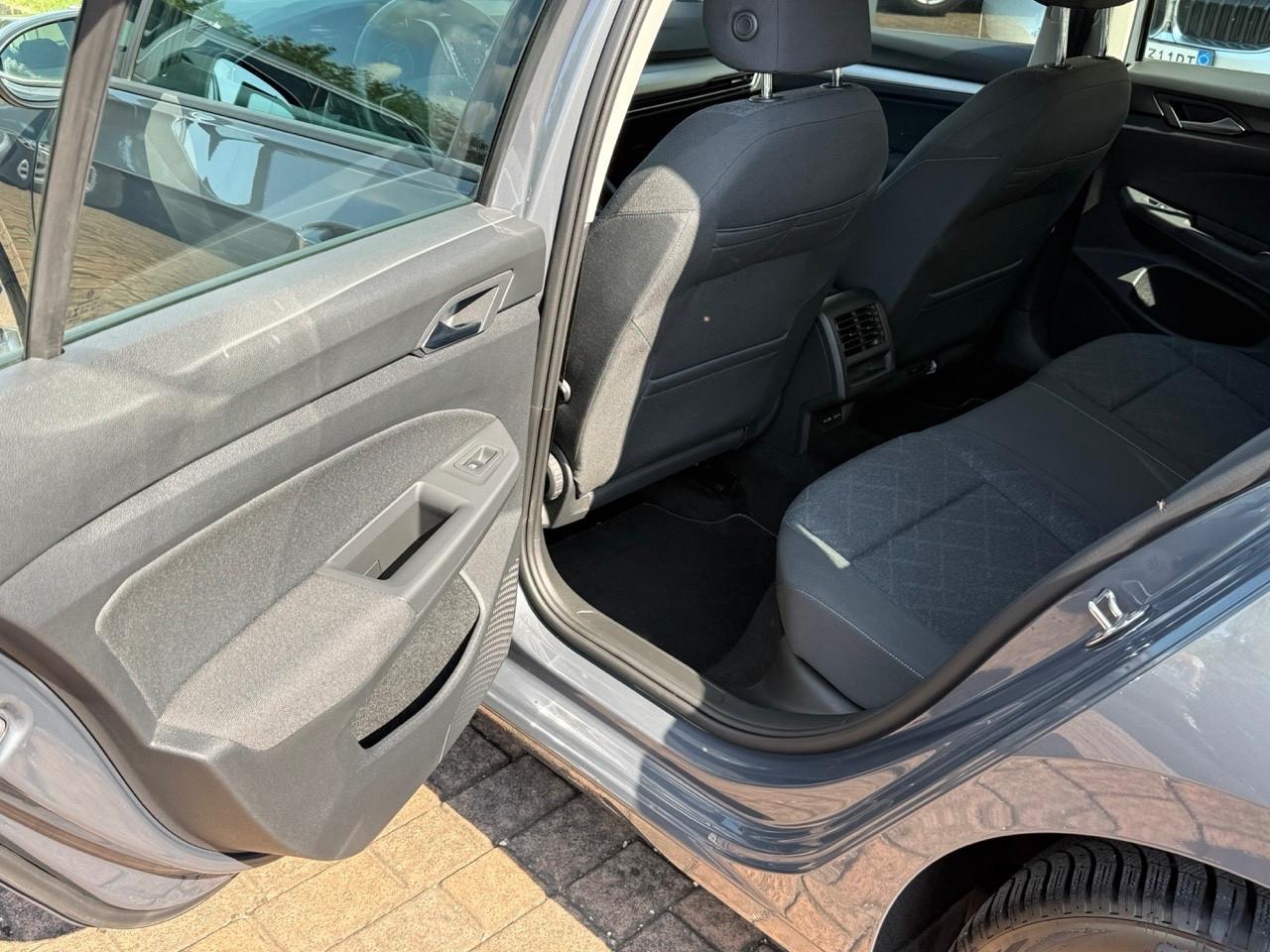 VW Golf 2.0 TDI SCR DSG PREZZO REALE/SERVICE UFFICIALE