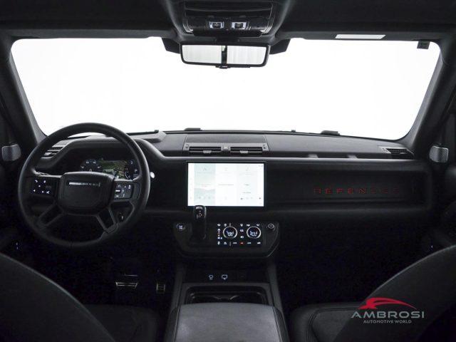 LAND ROVER Defender 130 3.0d i6 mhev X awd 300cv auto 8p.ti