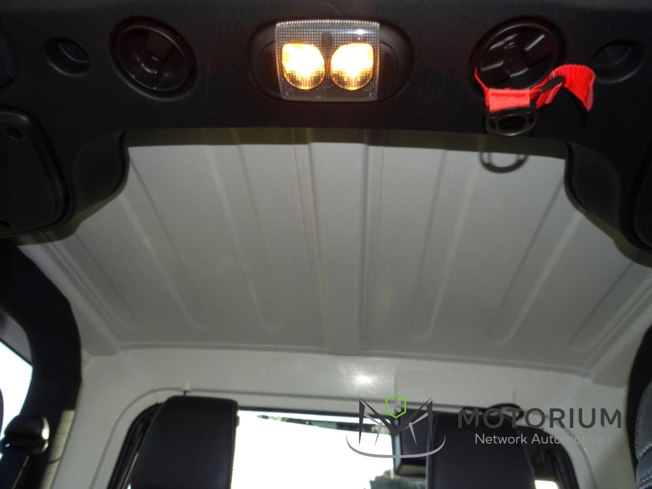 Jeep Wrangler 2.8 CRD DPF Sahara 4x4 automatic