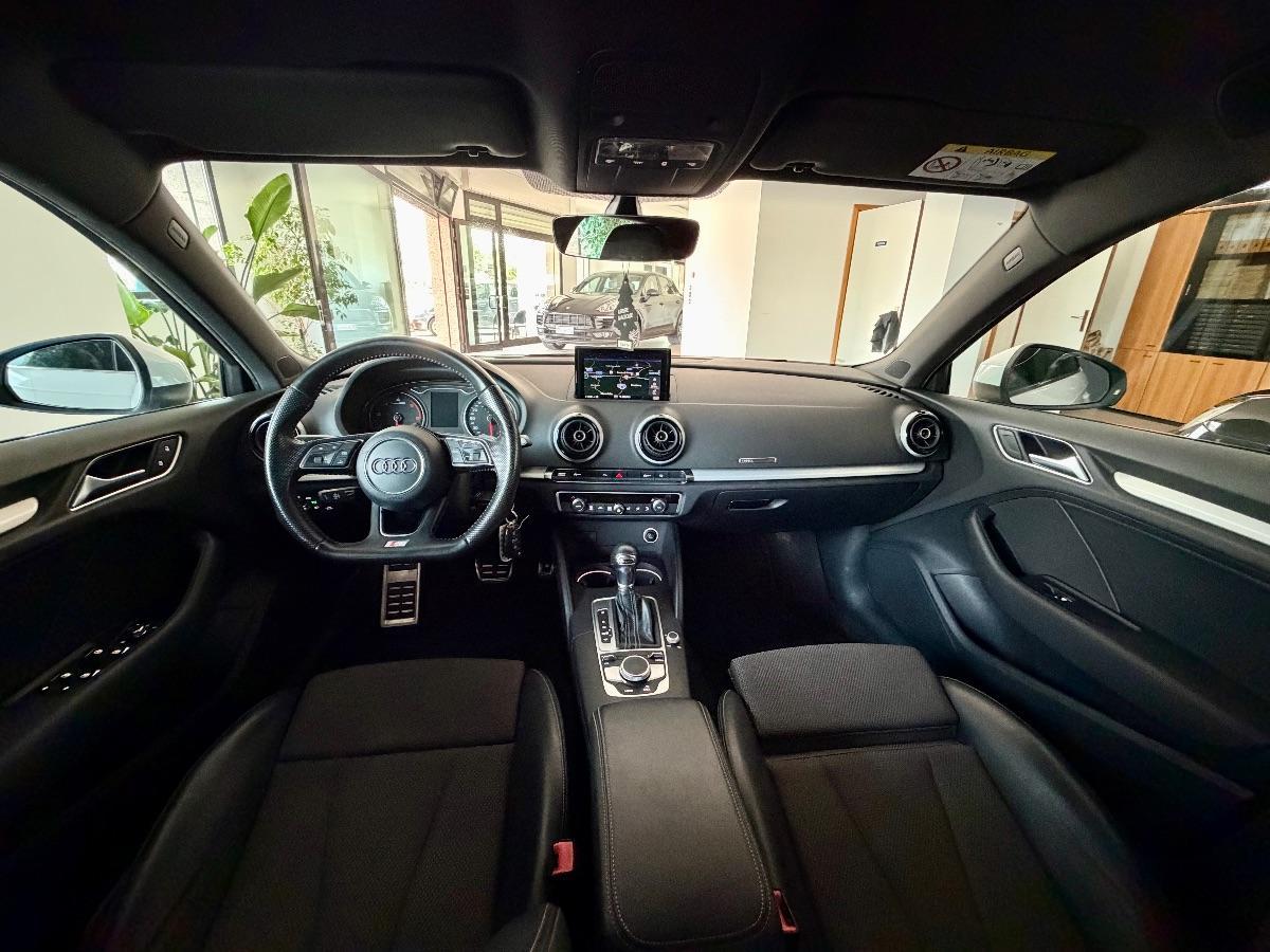 AUDI - A3 - 2.0 TDI S tronic S-Line