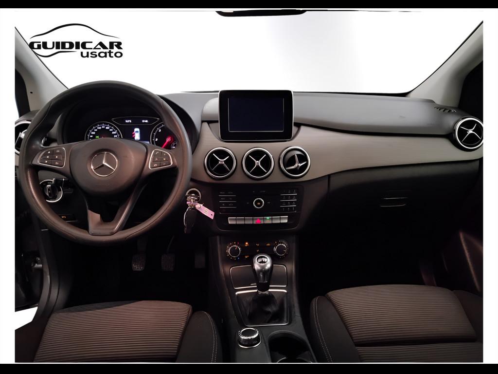 Mercedes-Benz Classe B - T246 - B 180 d (cdi) Business