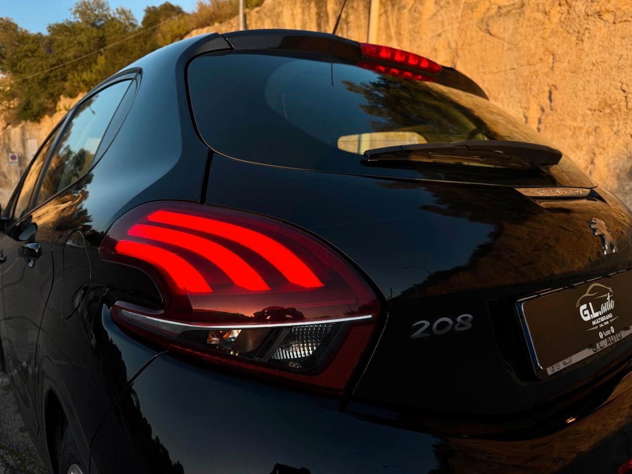 Peugeot 208 Active/1.0 68 CV/MOTORE REVISIONATO