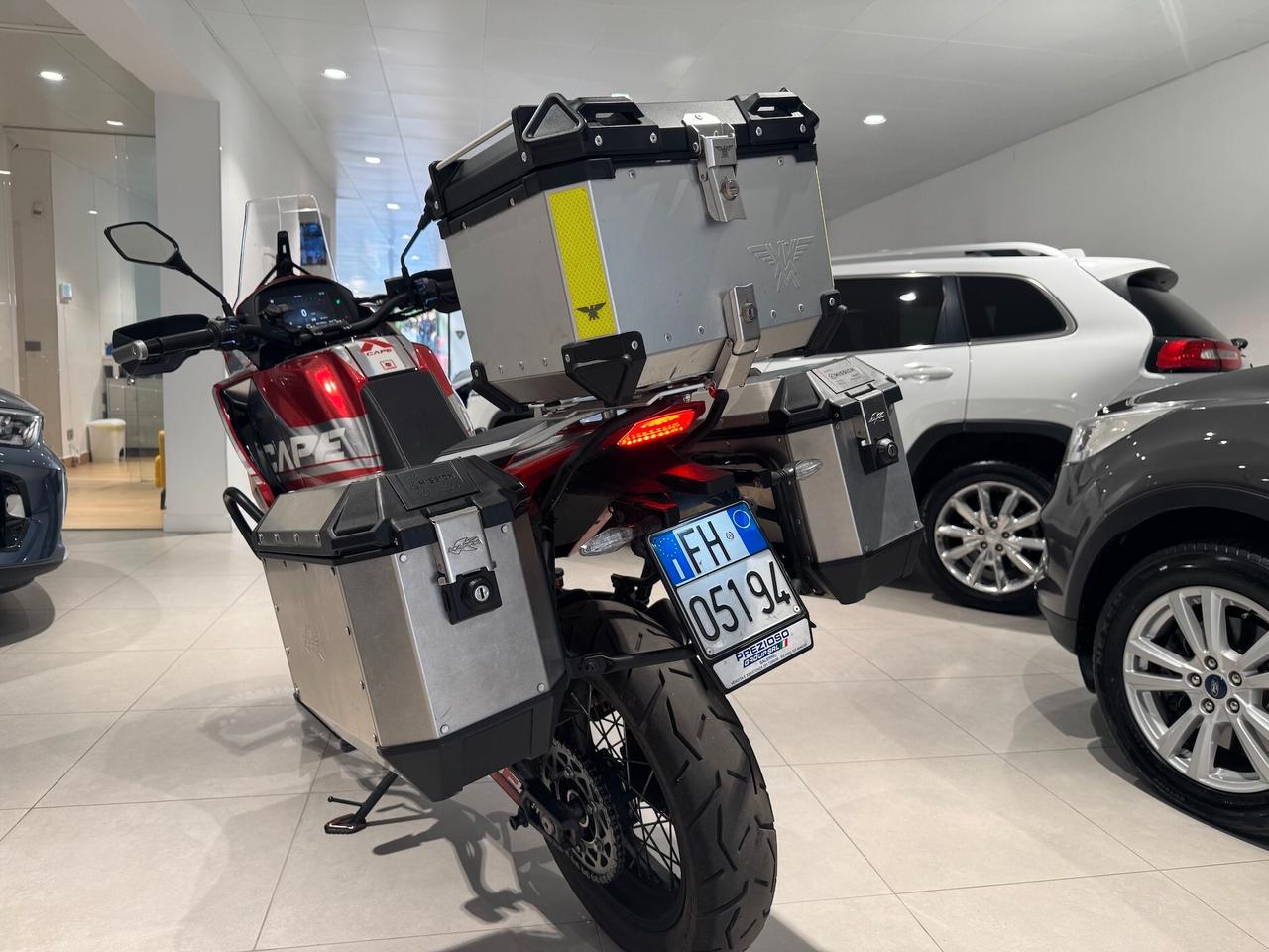 Moto Morini X-Cape 649 Raggi