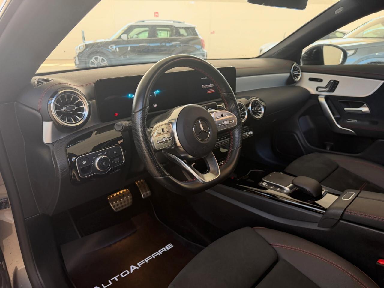 Mercedes-benz CLA 200 d Automatic Shooting Brake AMG Line Premium
