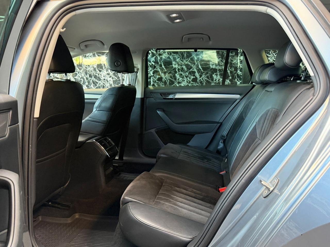 Skoda Superb 2.0 TDI DSG Wagon Ambition