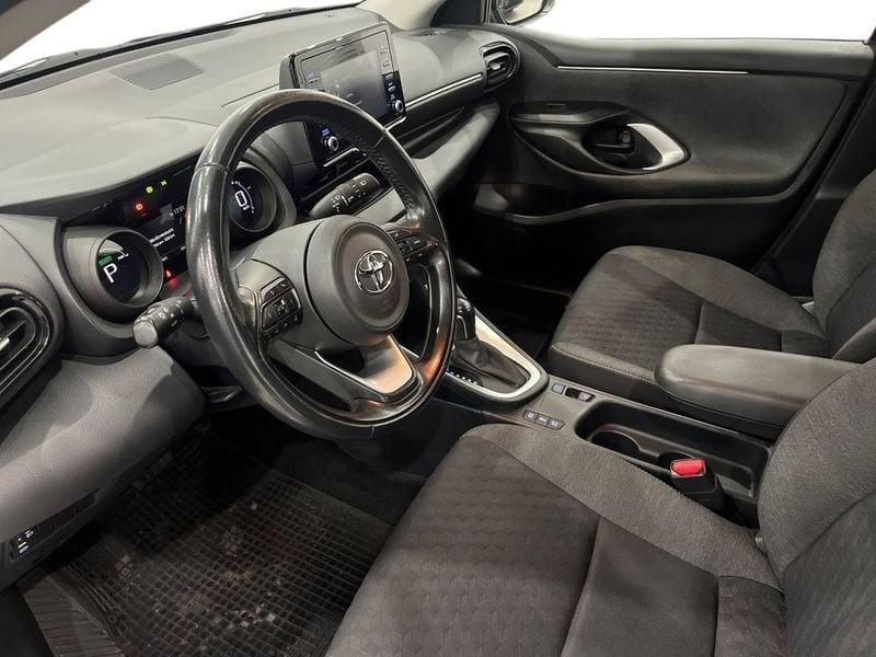 Toyota Yaris Yaris 1.5h Trend IVA ESPOSTA
