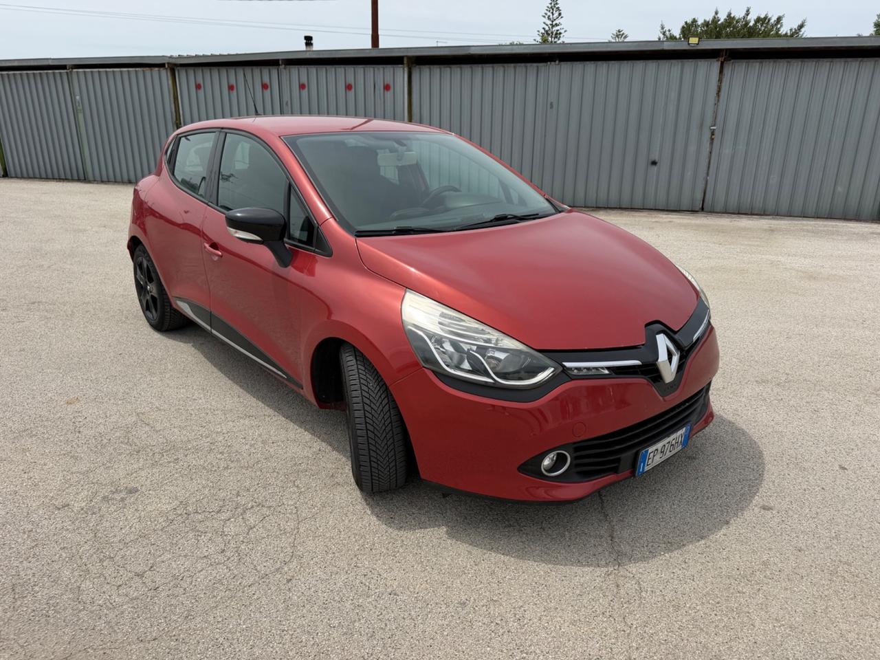 RENAULT CLIO 2013 DIESEL *FULL OPTIONAL