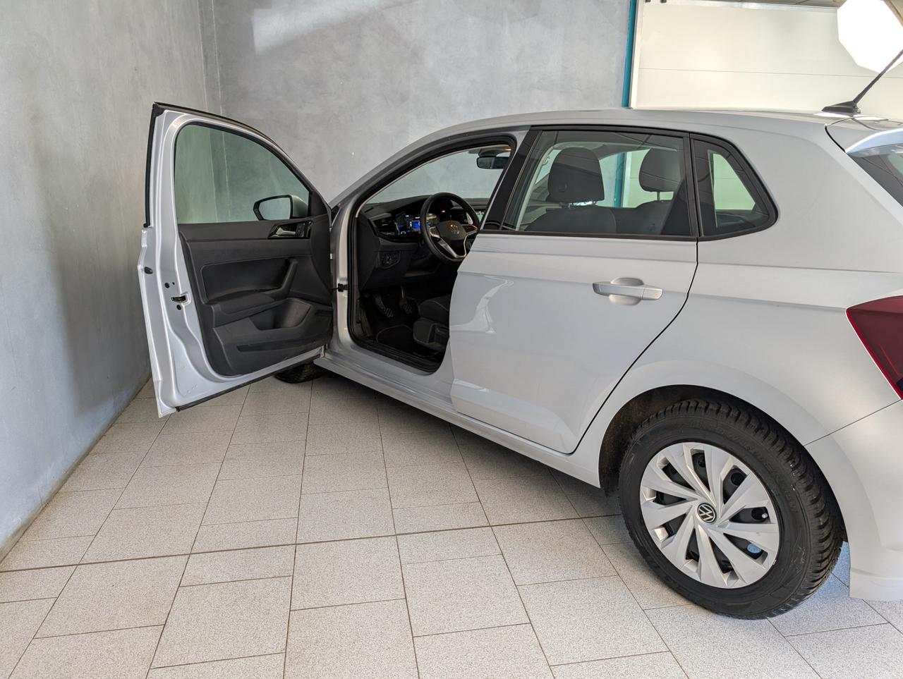 Volkswagen polo vi 1.0 80cv Life