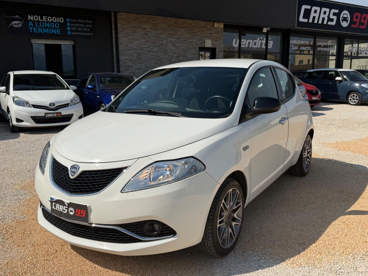 Lancia Ypsilon 1.2 69 CV 5 porte Platinum