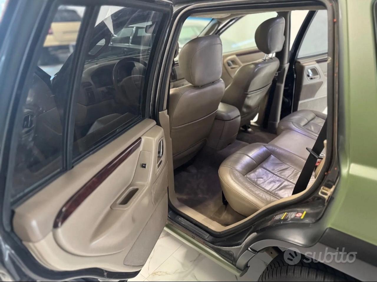 Jeep Grand Cherokee 2.7 Overland OFF ROAD