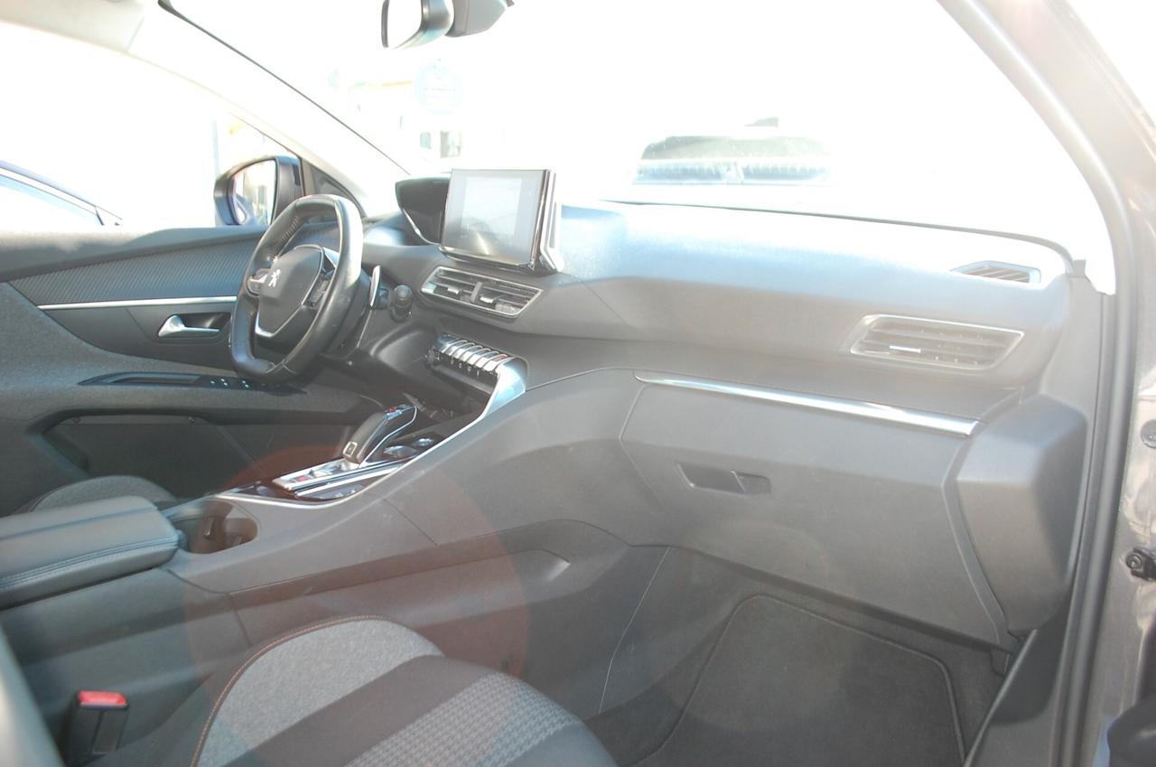 Peugeot 3008 1.5 bluehdi 131CV Active Pack S&S Uff Italy Navi