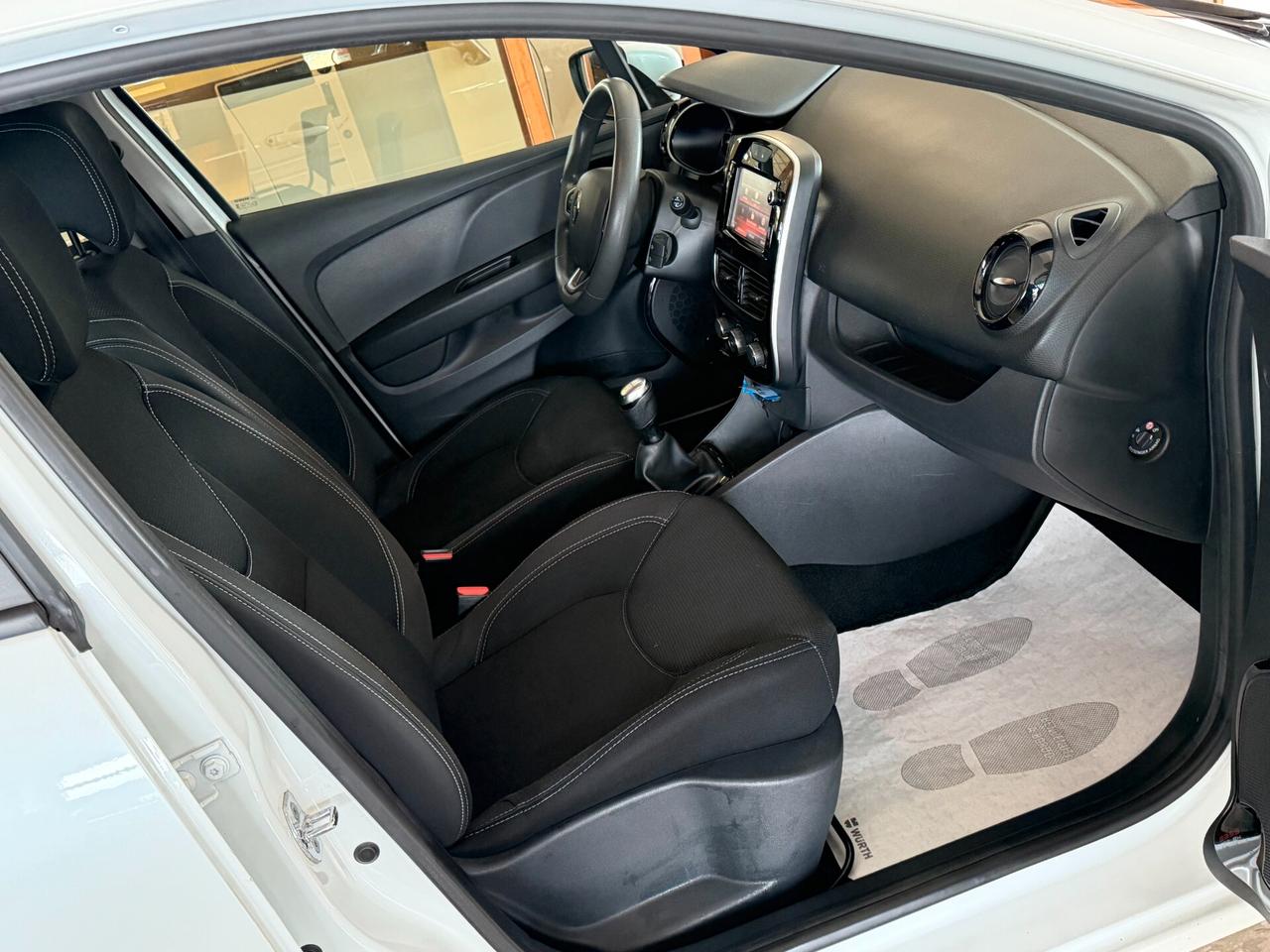 Renault Clio 0.9 TCE 90 cv. BUSINESS (Imp. GPL)