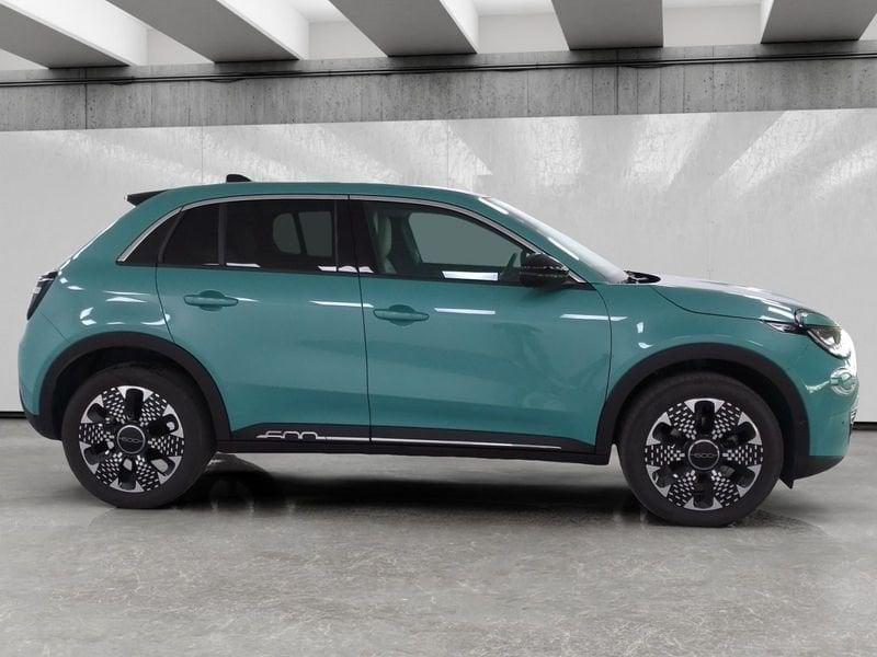 FIAT 600 1.2 hybrid La Prima 110cv auto