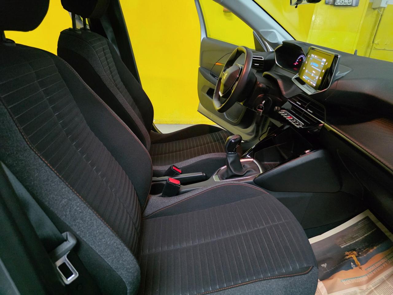 Peugeot 208 AZIENDALE PERFETTA