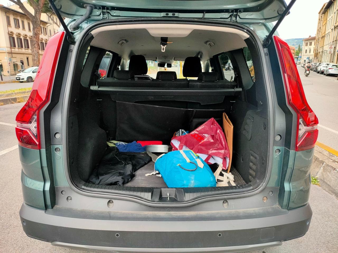 Dacia Jogger 1.0 TCe GPL 100 CV 5 posti Extreme