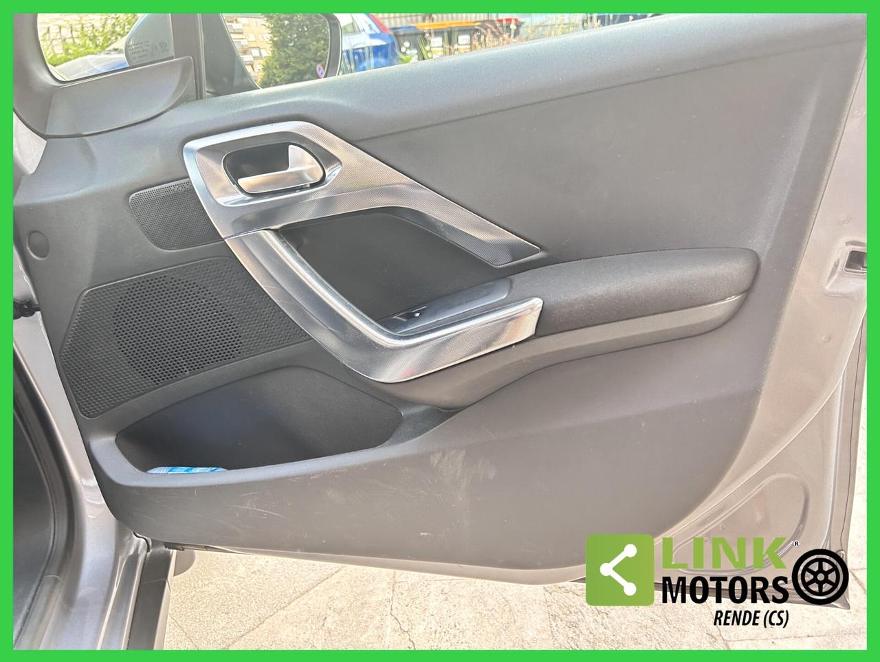 Peugeot 2008 BlueHDi 120 S&S Allure 10/2016