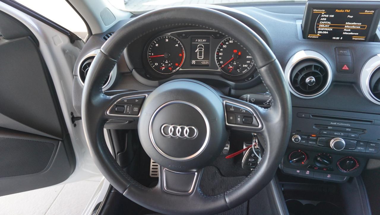 Audi A1 Sportback 1.6 tdi S Line Edition 90cv